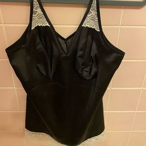 Ruby Ribbon Pin-up cami size 40